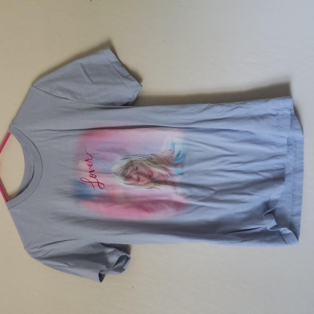 Taylor Swift Offical Love T-Shirt